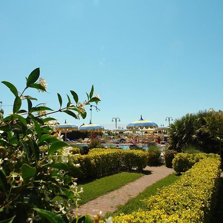 Eurobeach Residence 카발리노 외부 사진