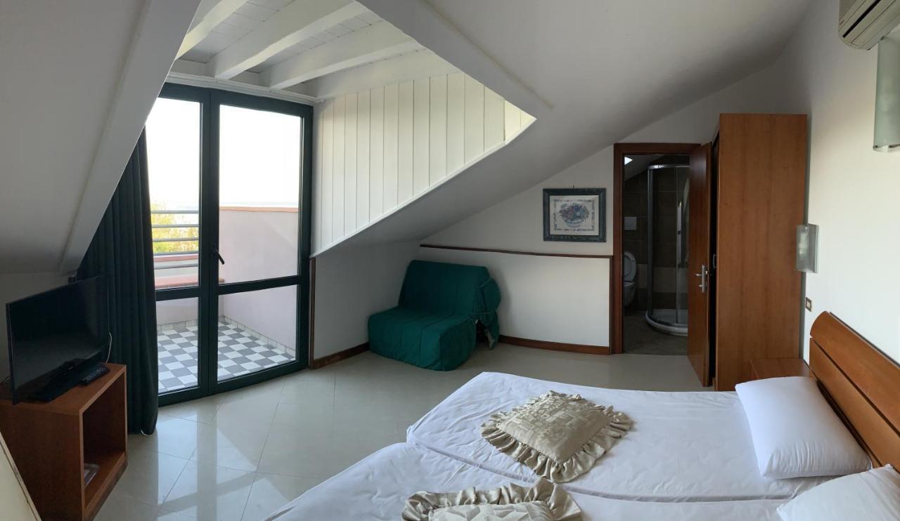 Eurobeach Residence 카발리노 외부 사진