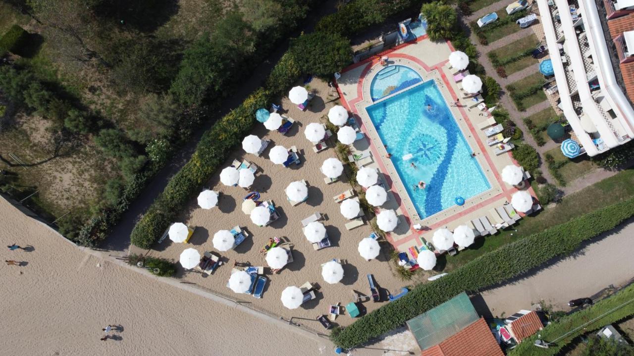Eurobeach Residence 카발리노 외부 사진