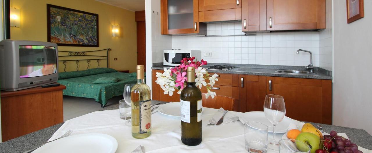Eurobeach Residence 카발리노 외부 사진