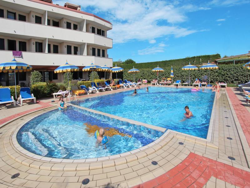 Eurobeach Residence 카발리노 외부 사진